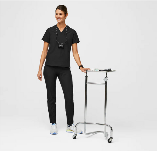 FREEx™ Oran Slim Scrub Top